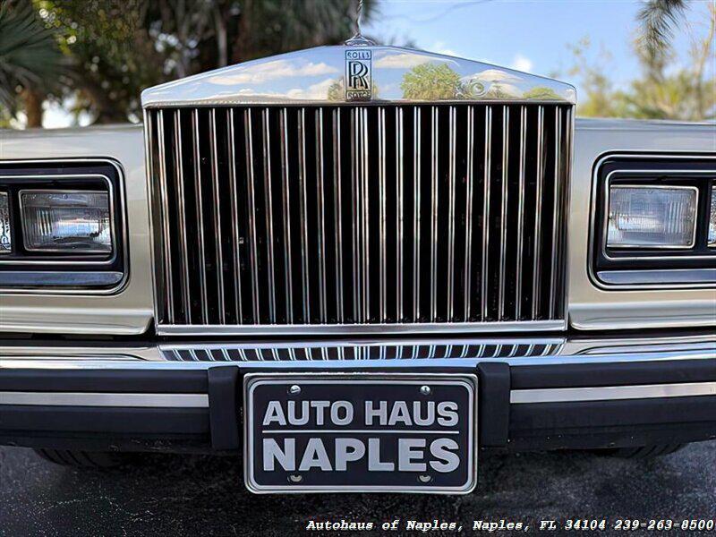 used 1981 Rolls-Royce Silver Spur car, priced at $17,900