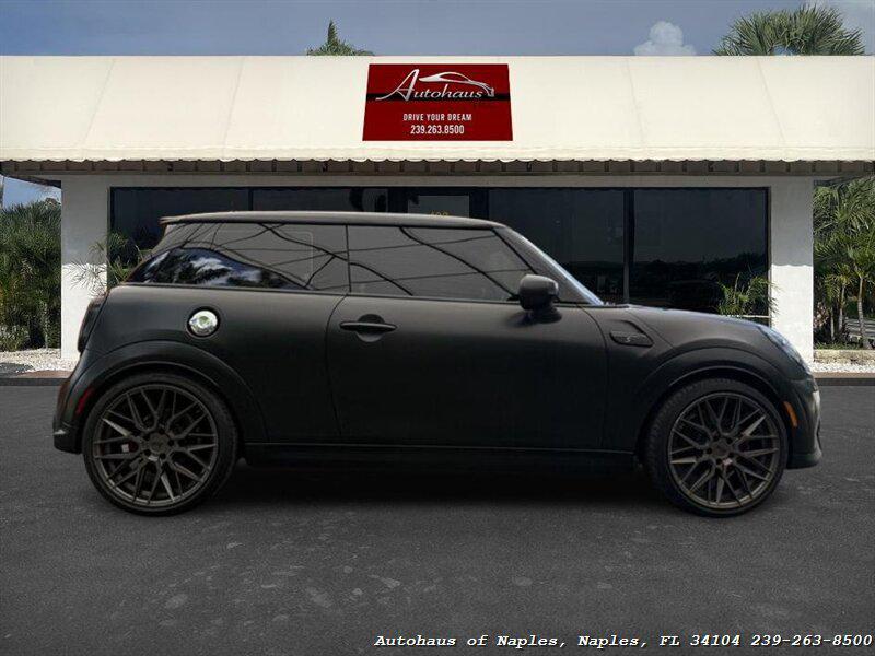 used 2022 MINI Hardtop car, priced at $23,900