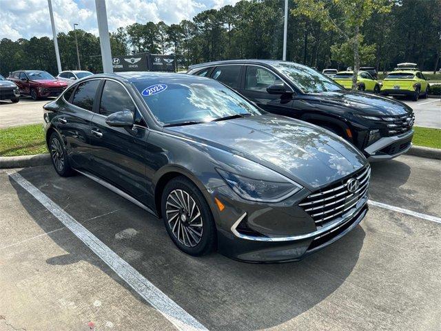 used 2023 Hyundai Sonata Hybrid car, priced at $29,300