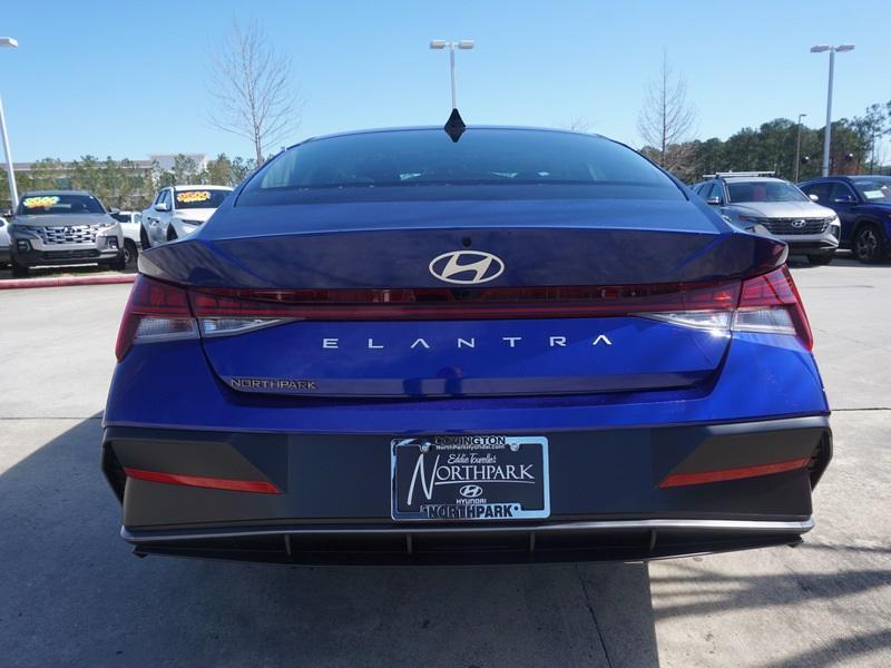 new 2024 Hyundai Elantra car, priced at $26,228