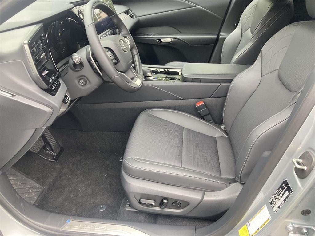 new 2025 Lexus RX 350 car, priced at $59,100