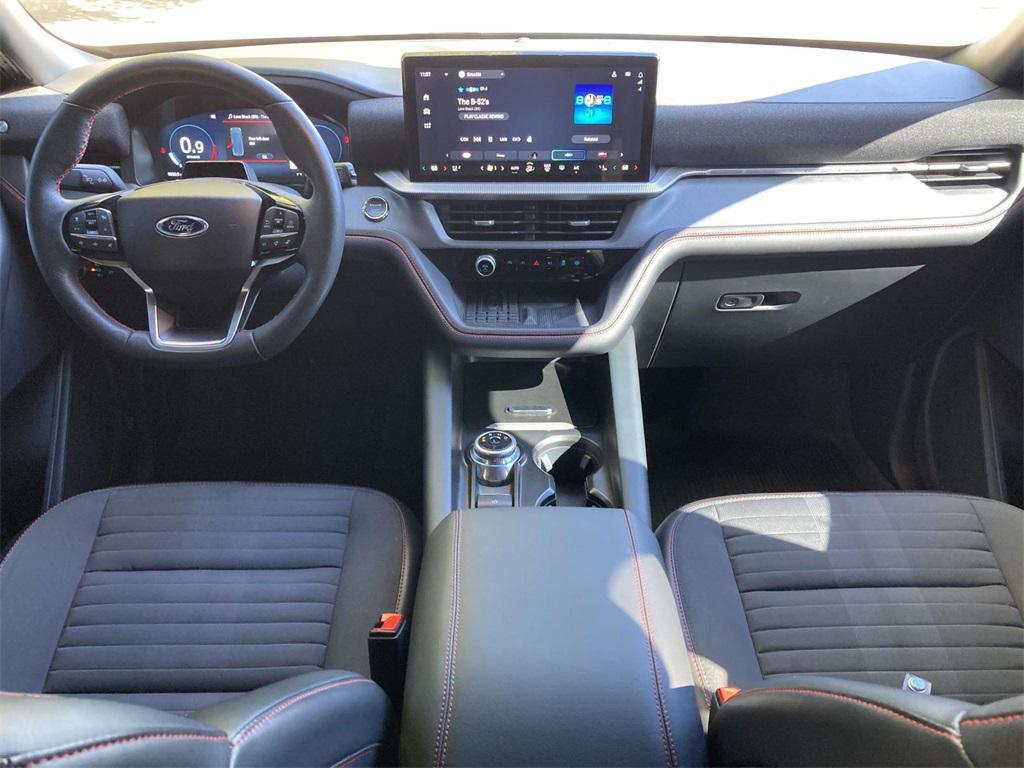 used 2025 Ford Explorer car, priced at $39,995