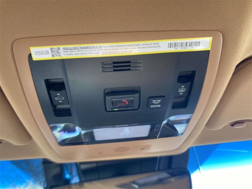 new 2025 Lexus ES 350 car, priced at $56,350