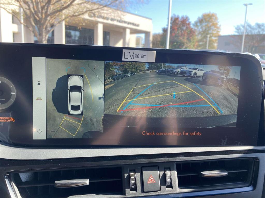 new 2025 Lexus ES 350 car, priced at $56,350