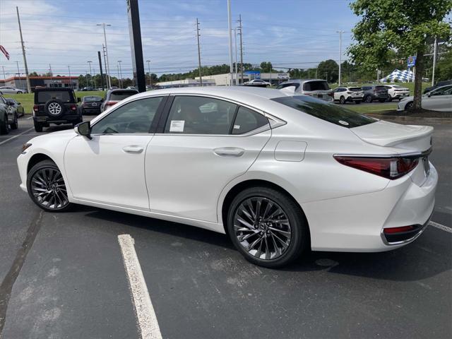 new 2024 Lexus ES 300h car, priced at $54,275