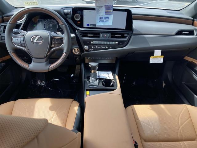 new 2024 Lexus ES 300h car, priced at $54,275