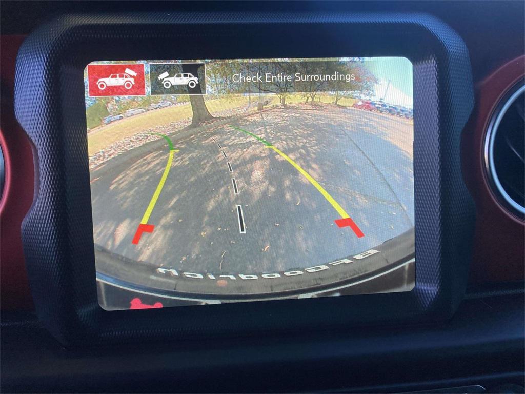 used 2021 Jeep Wrangler Unlimited car, priced at $38,995