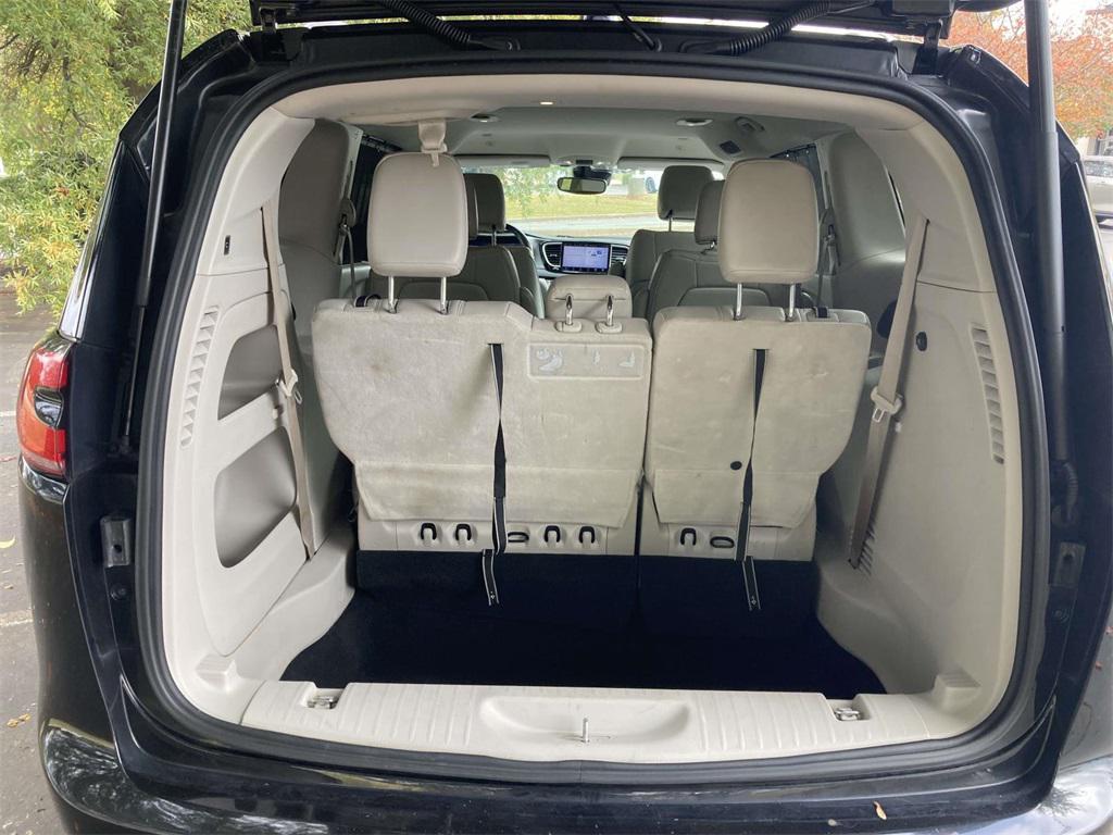 used 2021 Chrysler Pacifica car, priced at $16,500