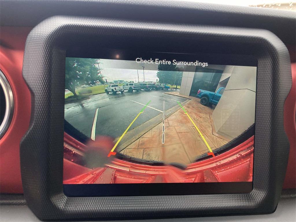 used 2020 Jeep Wrangler Unlimited car, priced at $36,284