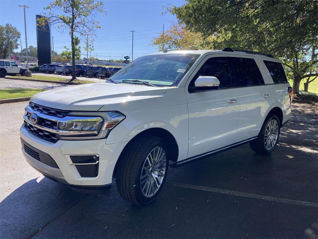 used 2024 Ford Expedition car, priced at $52,500