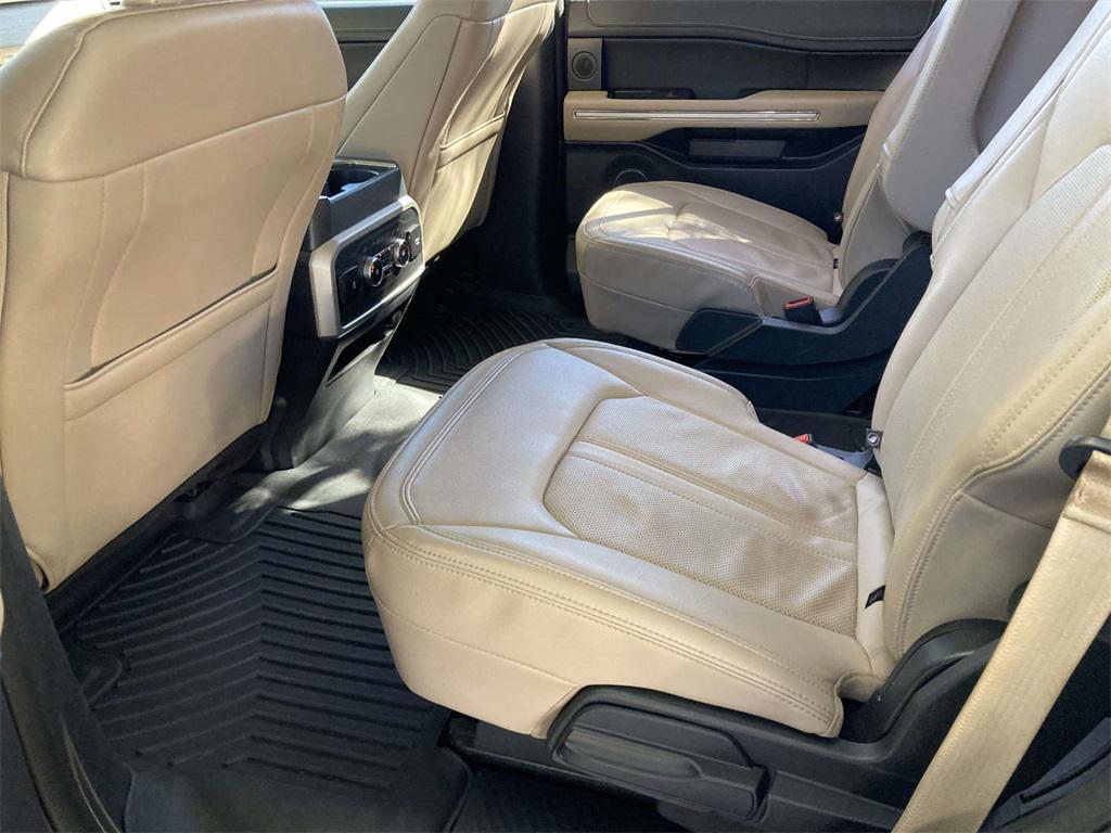 used 2024 Ford Expedition car, priced at $52,500