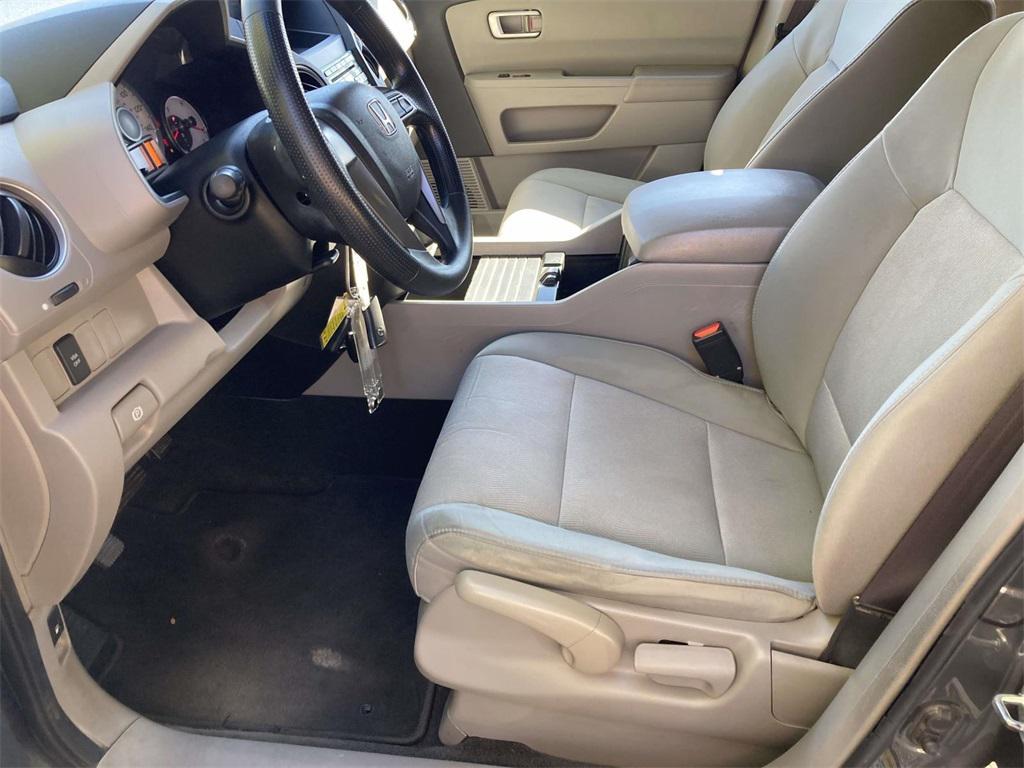 used 2011 Honda Pilot car, priced at $5,500