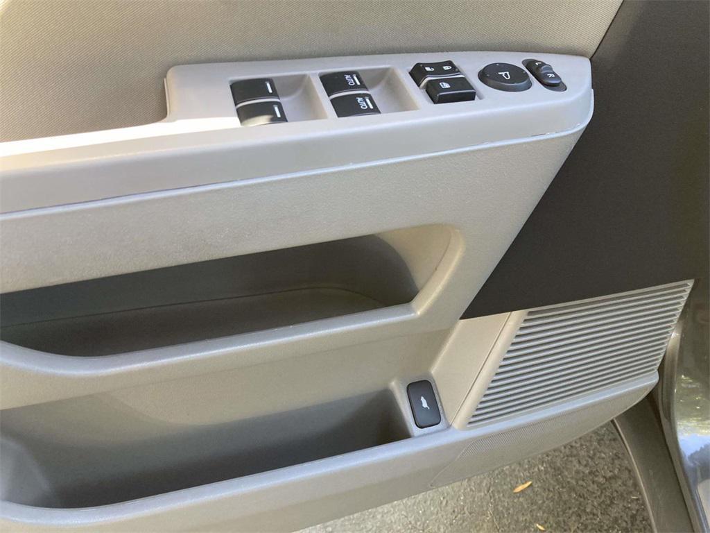 used 2011 Honda Pilot car, priced at $5,500