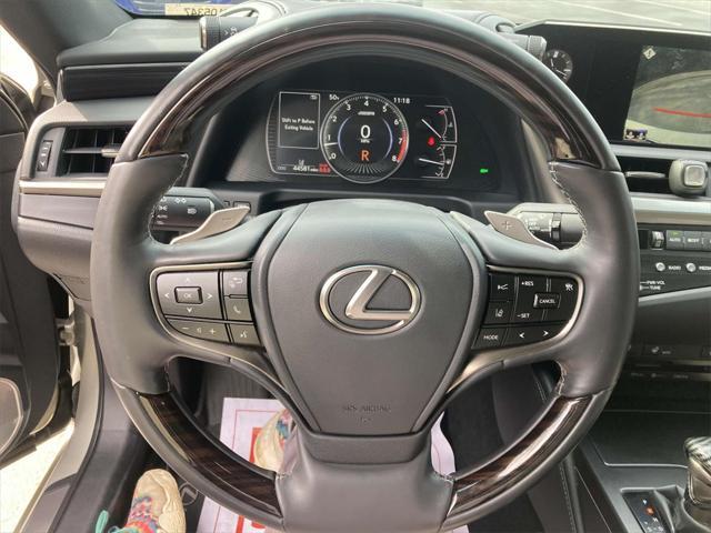 used 2021 Lexus ES 350 car, priced at $31,500