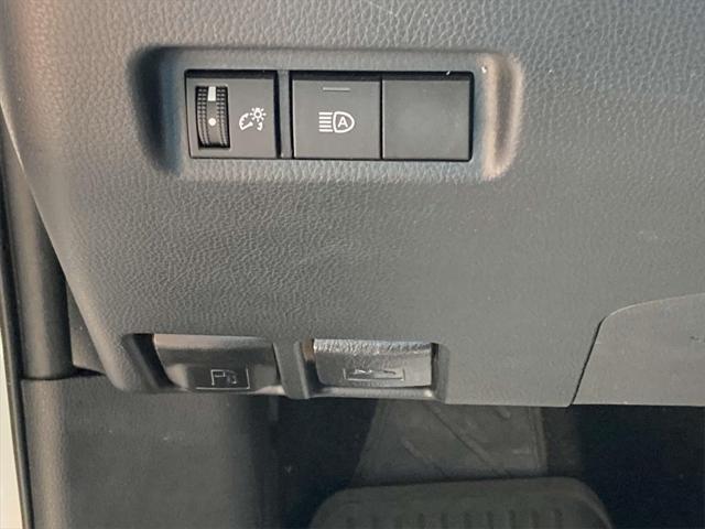 used 2022 Toyota RAV4 car, priced at $28,995