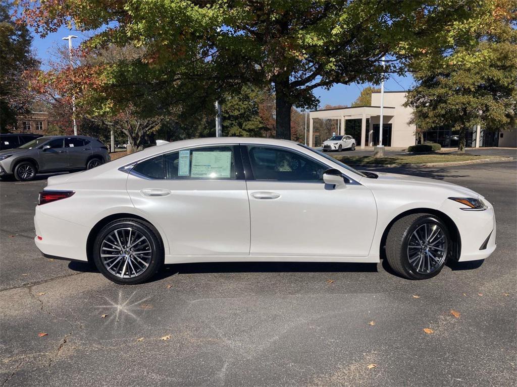 new 2025 Lexus ES 350 car, priced at $50,405
