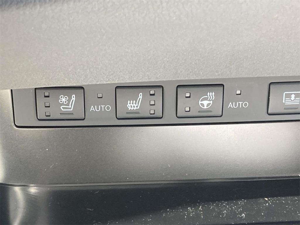 new 2025 Lexus ES 350 car, priced at $50,405