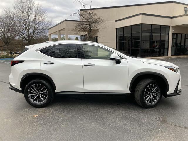 new 2025 Lexus NX 250 car, priced at $45,435