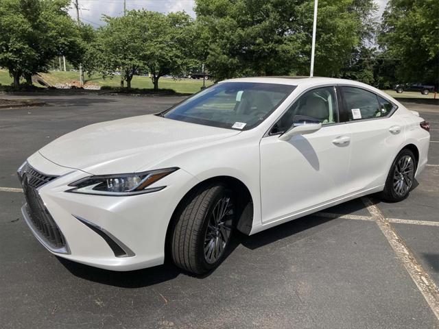 new 2024 Lexus ES 300h car, priced at $53,995