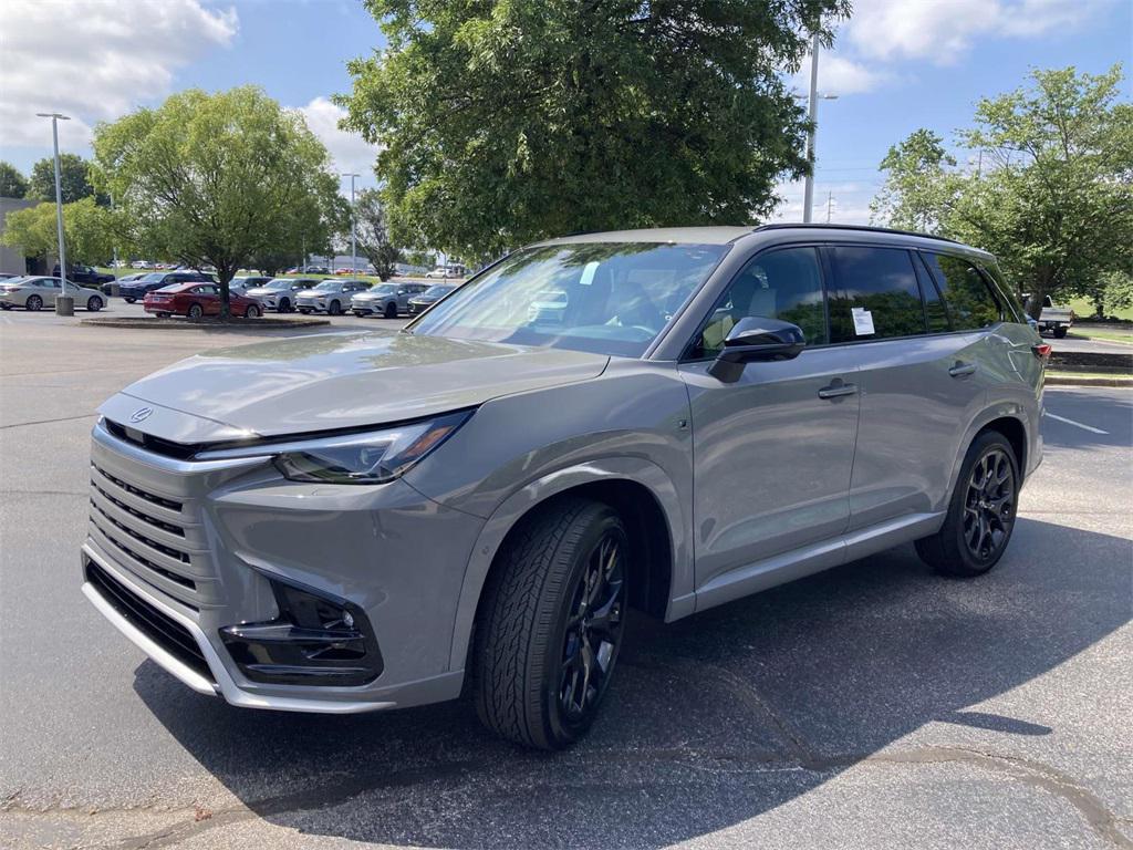 new 2025 Lexus TX 500h car, priced at $75,154