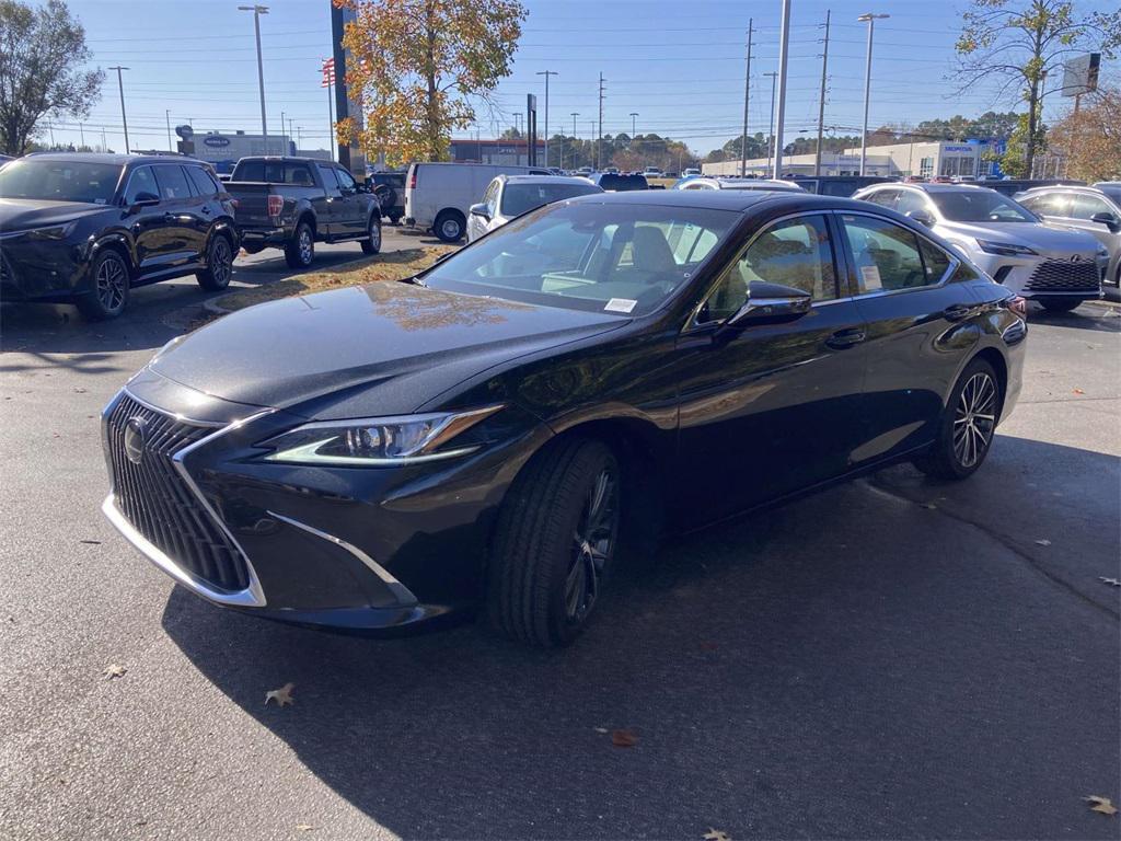 new 2025 Lexus ES 350 car, priced at $49,905