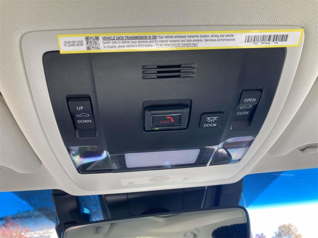 new 2025 Lexus ES 350 car, priced at $49,905