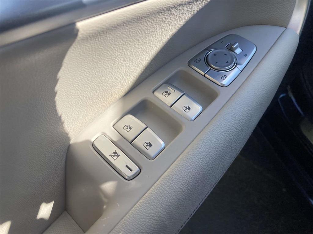 used 2020 Genesis G70 car, priced at $20,500