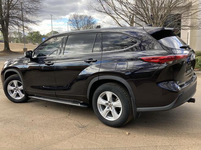 used 2021 Toyota Highlander car, priced at $30,995