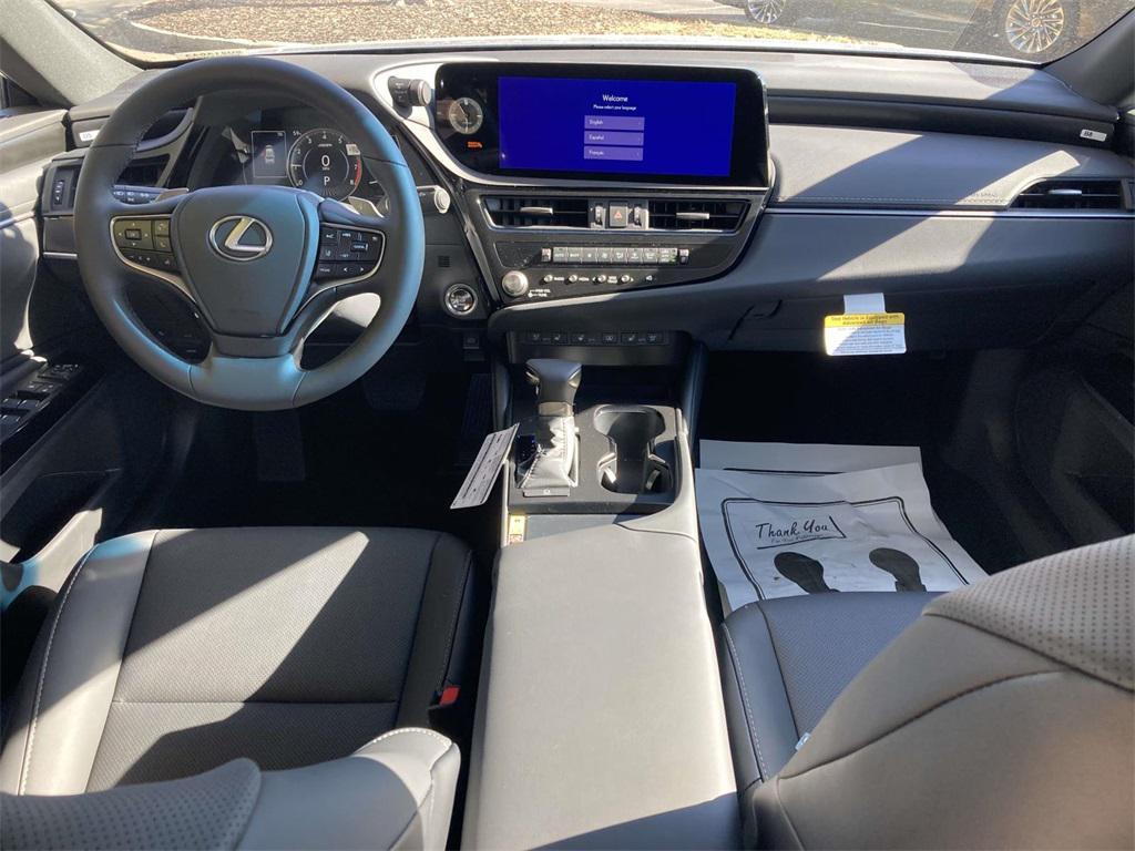 new 2025 Lexus ES 350 car, priced at $50,295
