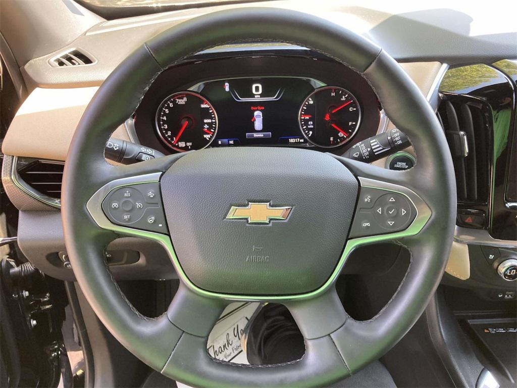 used 2023 Chevrolet Traverse car, priced at $39,500