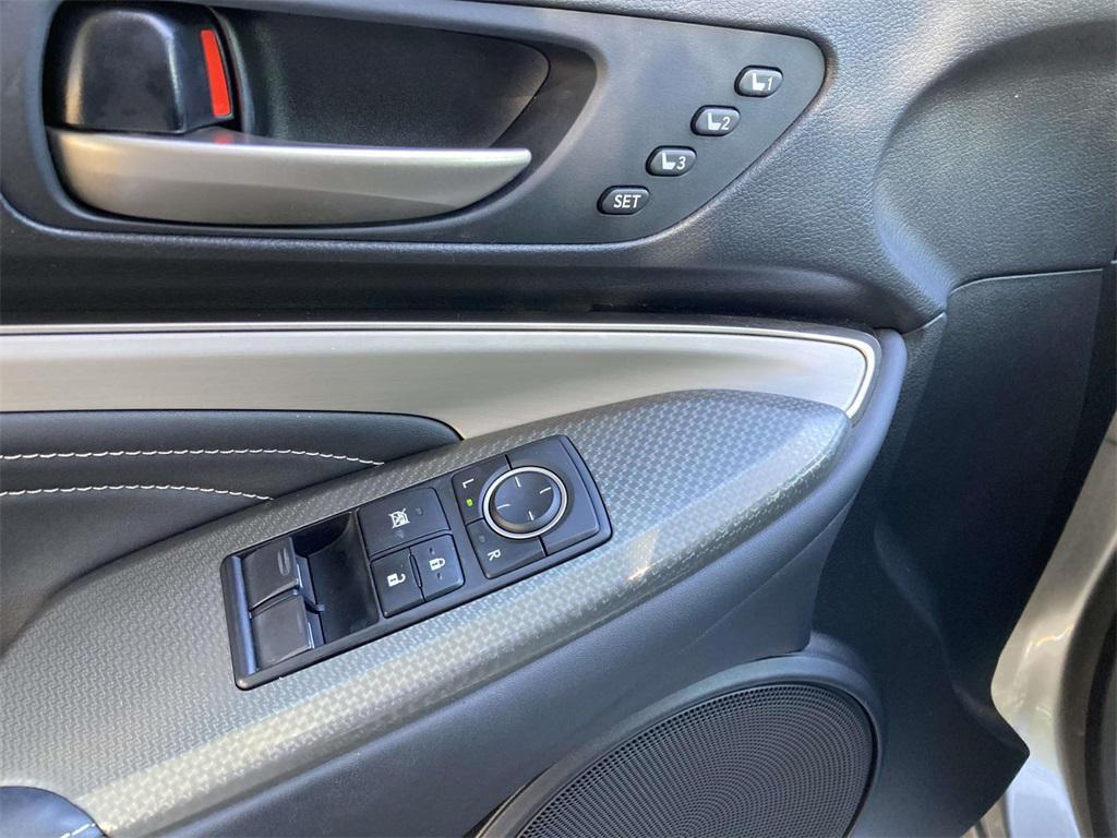 used 2017 Lexus RC 350 car, priced at $33,995