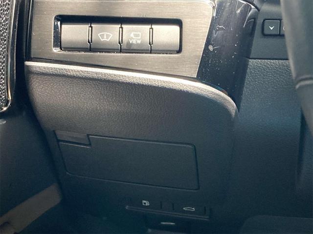 used 2022 Lexus ES 350 car, priced at $46,995