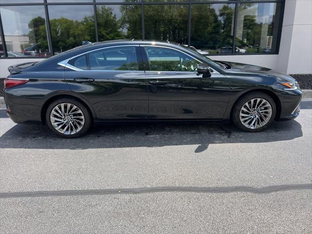 used 2024 Lexus ES 350 car, priced at $48,995
