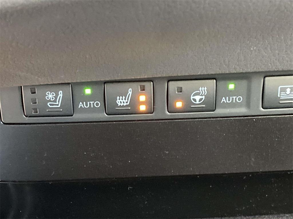 new 2025 Lexus ES 350 car, priced at $50,405