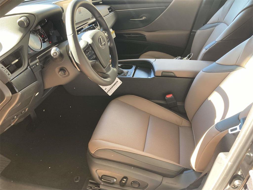 new 2025 Lexus ES 350 car, priced at $50,405