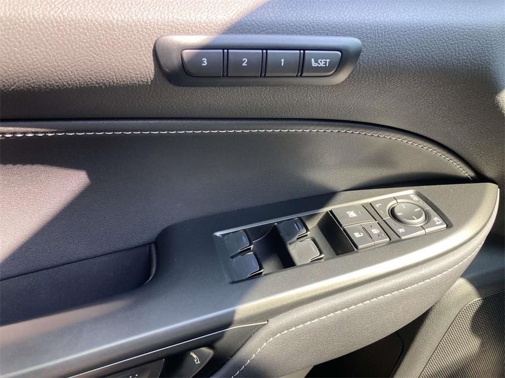 used 2025 Lexus NX 250 car, priced at $45,995