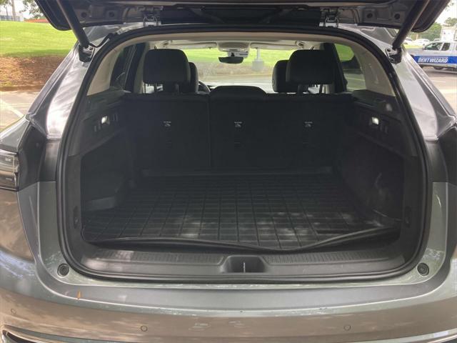 used 2022 Buick Envision car, priced at $26,500