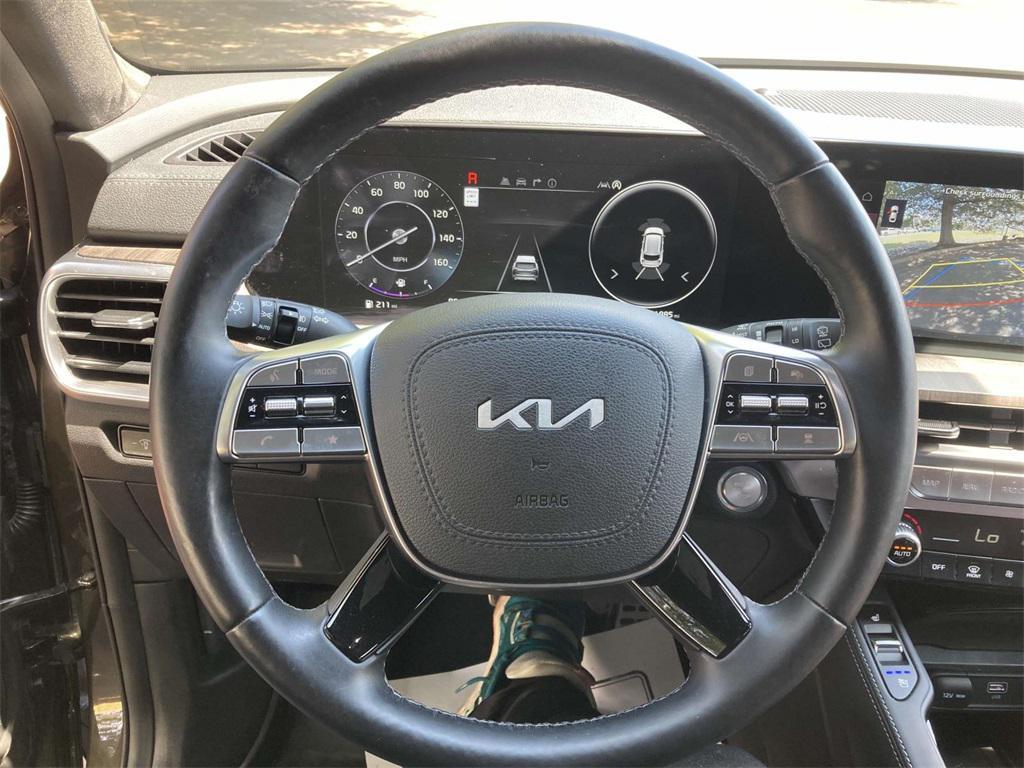 used 2024 Kia Telluride car, priced at $43,995