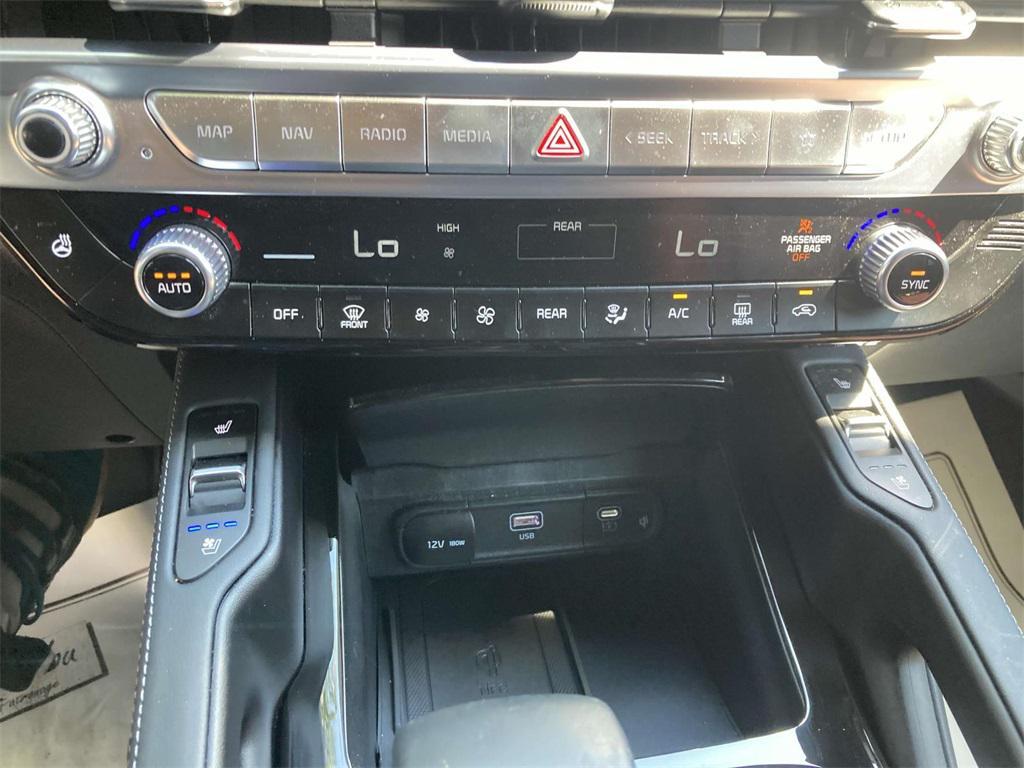 used 2024 Kia Telluride car, priced at $43,995