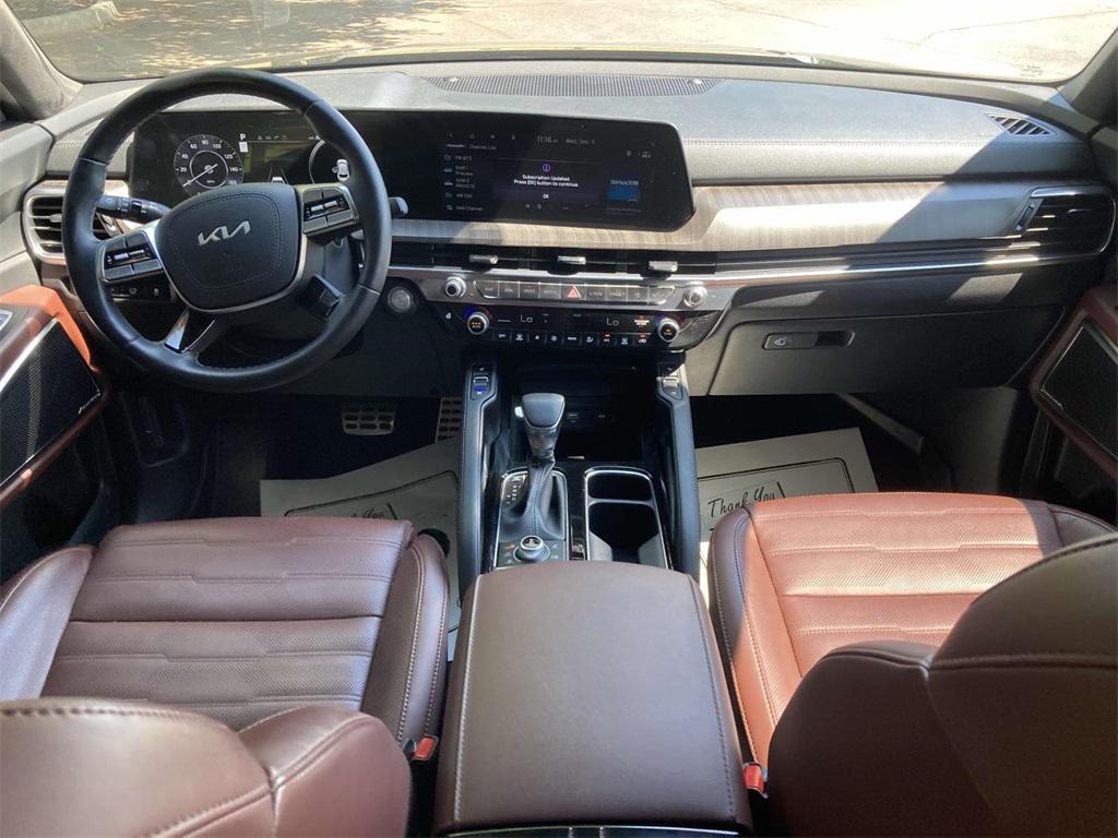 used 2024 Kia Telluride car, priced at $43,995