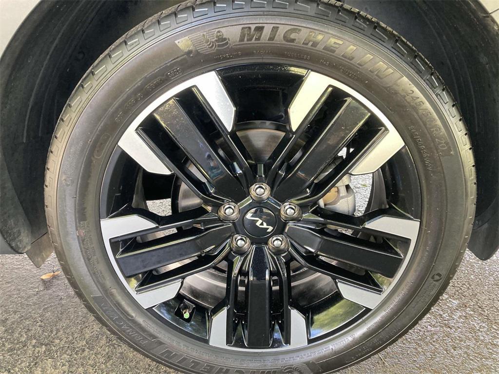 used 2024 Kia Telluride car, priced at $43,995