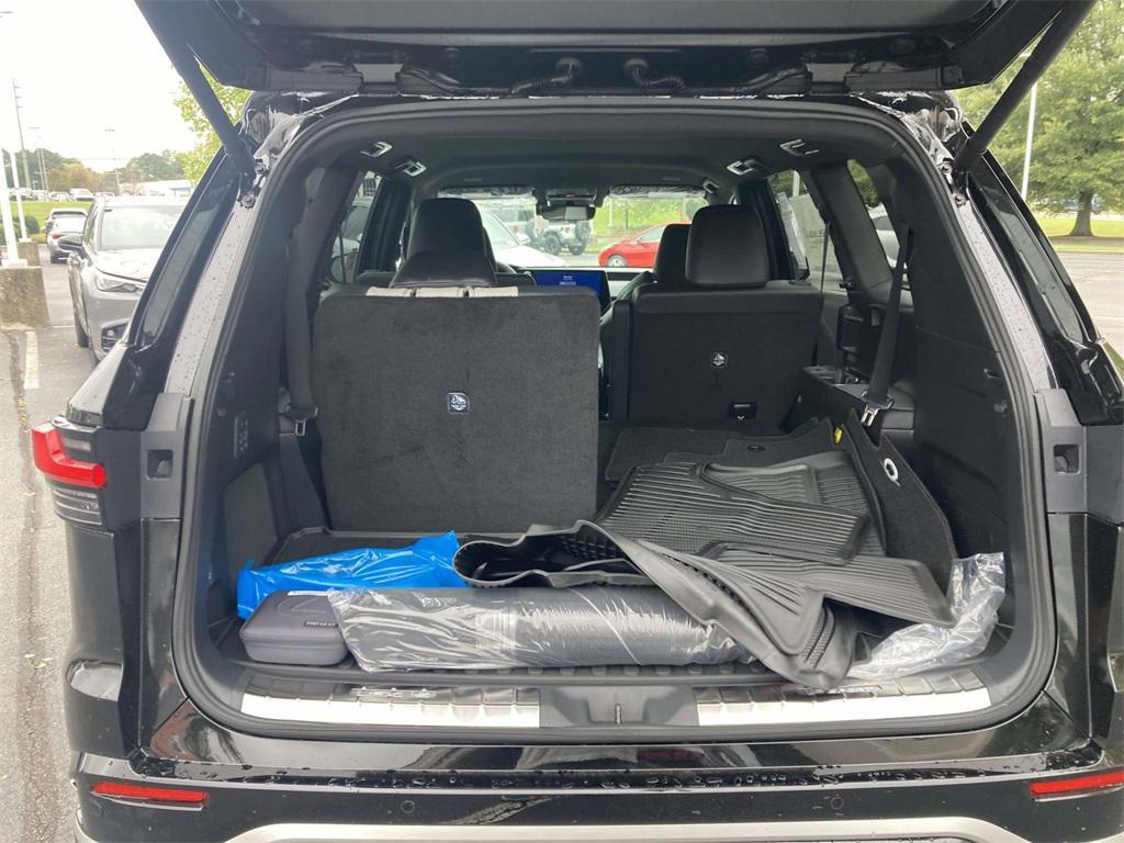 new 2026 Lexus TX 500h car, priced at $75,172