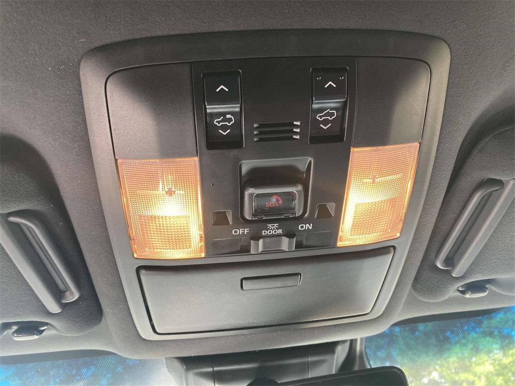 used 2022 Lexus GX 460 car, priced at $49,500
