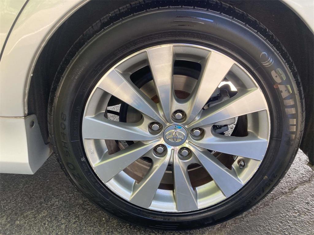 used 2011 Toyota Avalon car, priced at $7,995