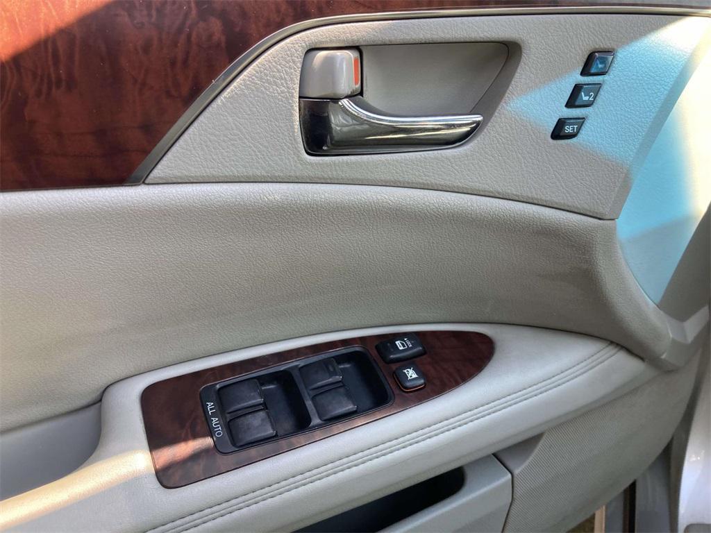 used 2011 Toyota Avalon car, priced at $7,995