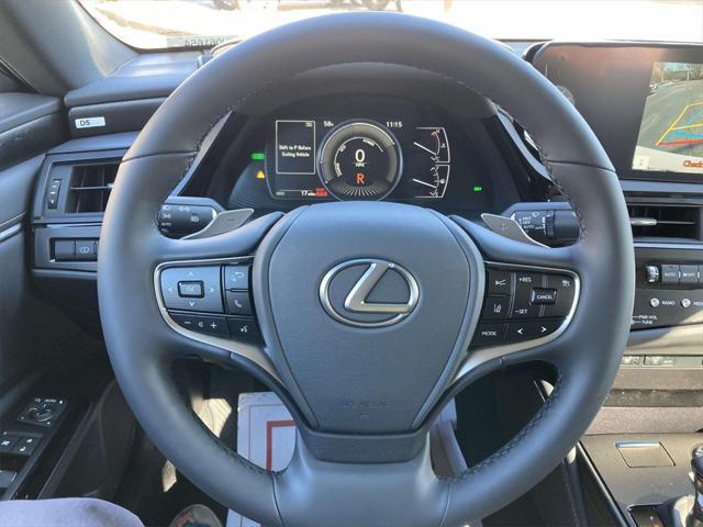 new 2025 Lexus ES 300h car, priced at $53,380