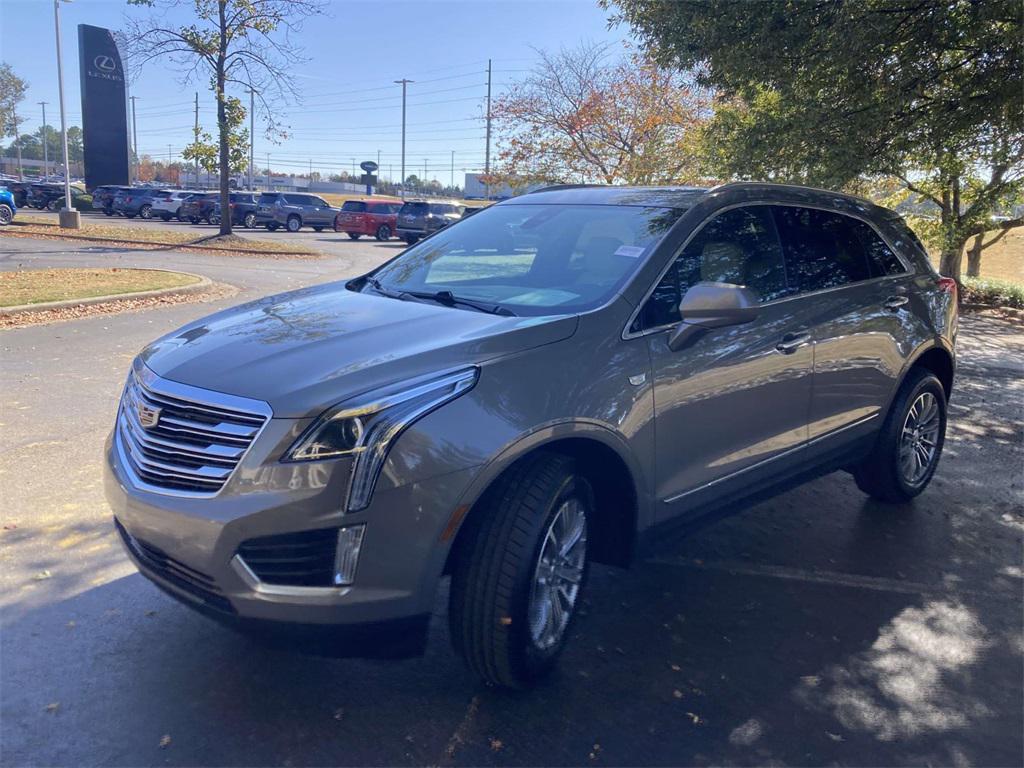 used 2018 Cadillac XT5 car, priced at $20,500