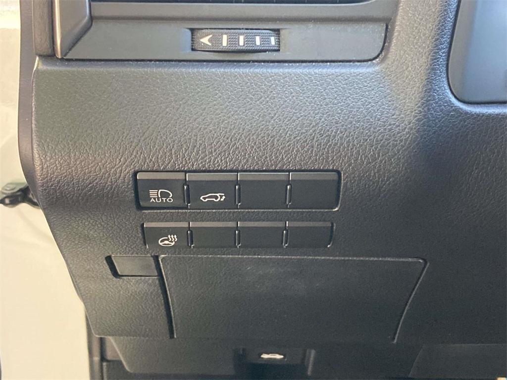 used 2022 Lexus RX 350L car, priced at $43,995