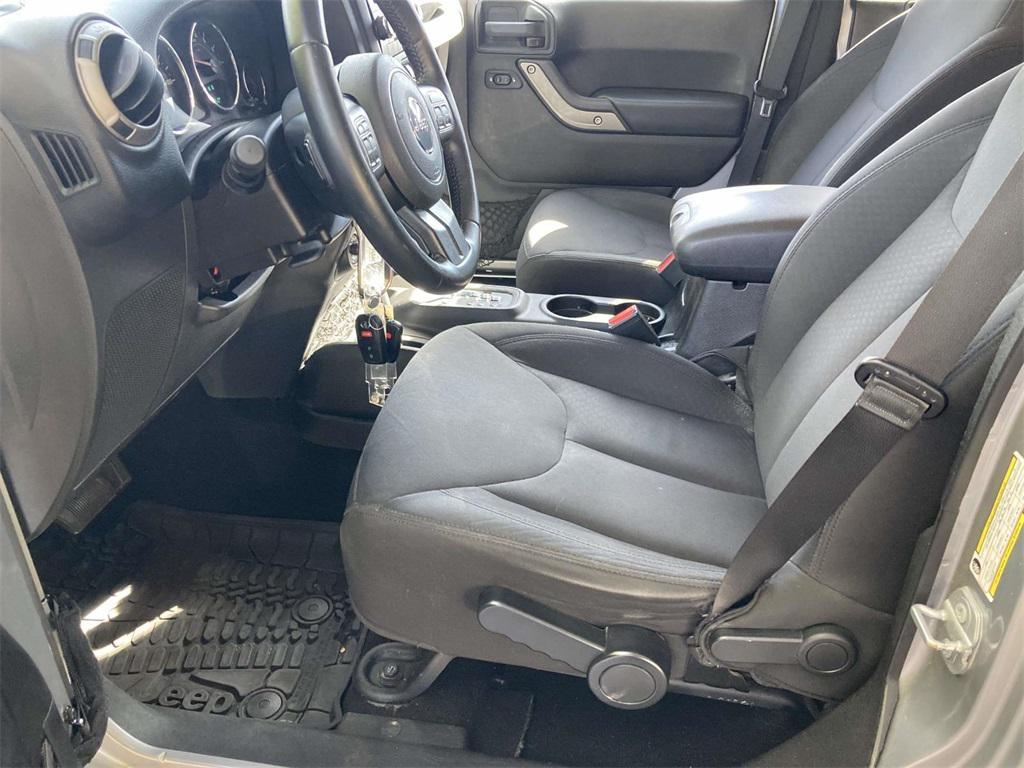 used 2015 Jeep Wrangler Unlimited car, priced at $15,500