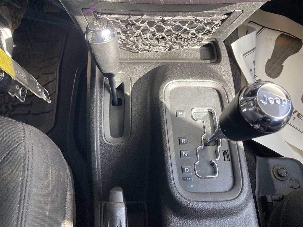 used 2015 Jeep Wrangler Unlimited car, priced at $15,500